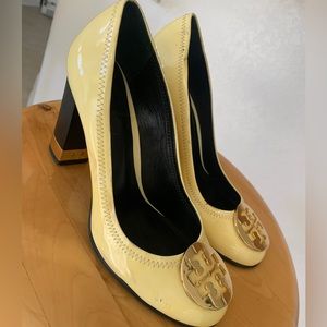 Light Yellow Tory Burch Block Heels with Gold Ring Heel